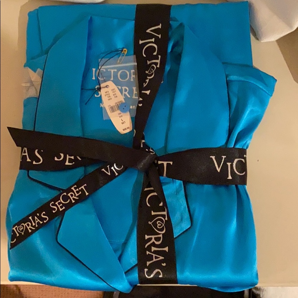 COPY - Victoria’s Secret Blue Pajama Set